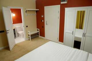 Гостиница Barin Residence Centre Москва Двухместный номер с 1 кроватью и видом на парк-5